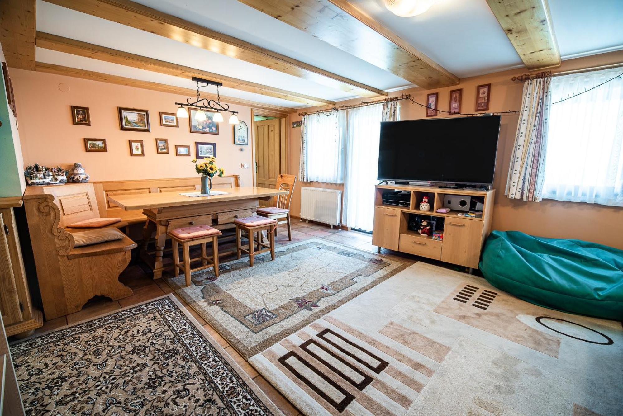 Apartments Zvoh, Krvavec, Ski-In, Ski-Out Cerklje na Gorenjskem Quarto foto